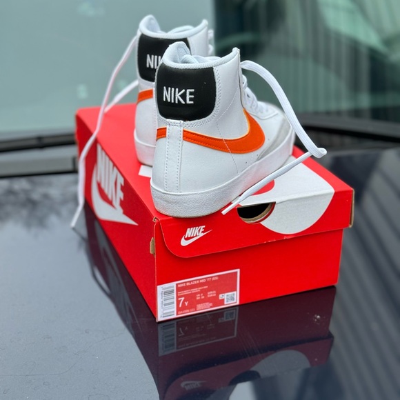 Nike Blazer Mid '77 Vintage size 7 - Picture 2 of 6